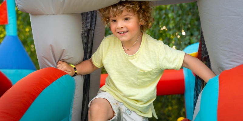 Château gonflable à louer au Maroc